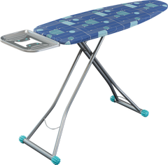 طاولة كي قابلة للطي بغطاء أزرق منقوش ومسند للمكواة | Folding ironing board with patterned blue cover and iron rest