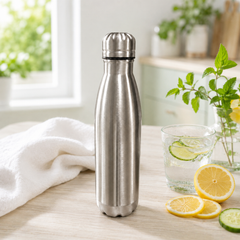 TAK2444 stainless steel insulated water bottle 500ml – lifestyle kitchen setting